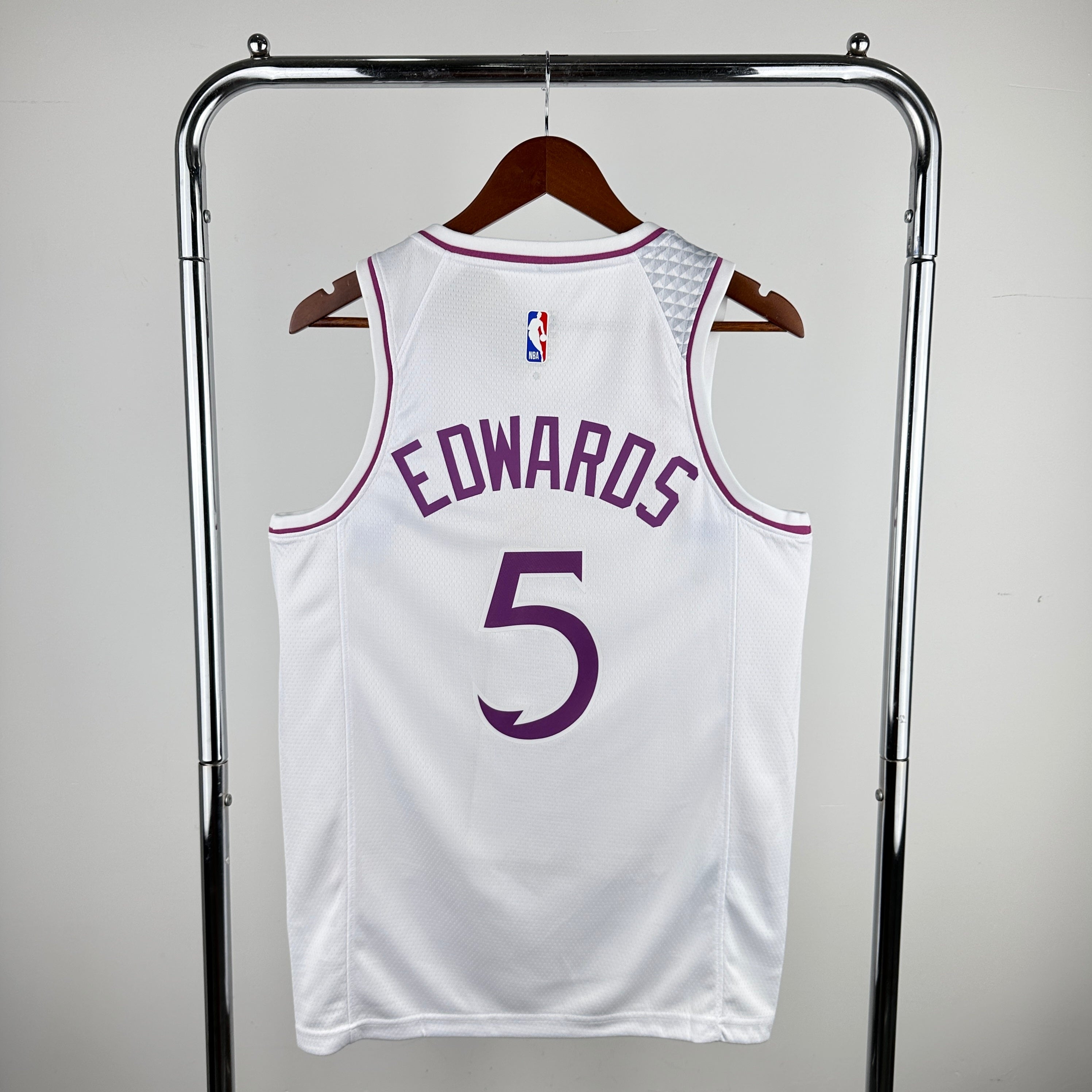 18/19 NBA Timberwolves Earned Edition - Anthony Edwards
