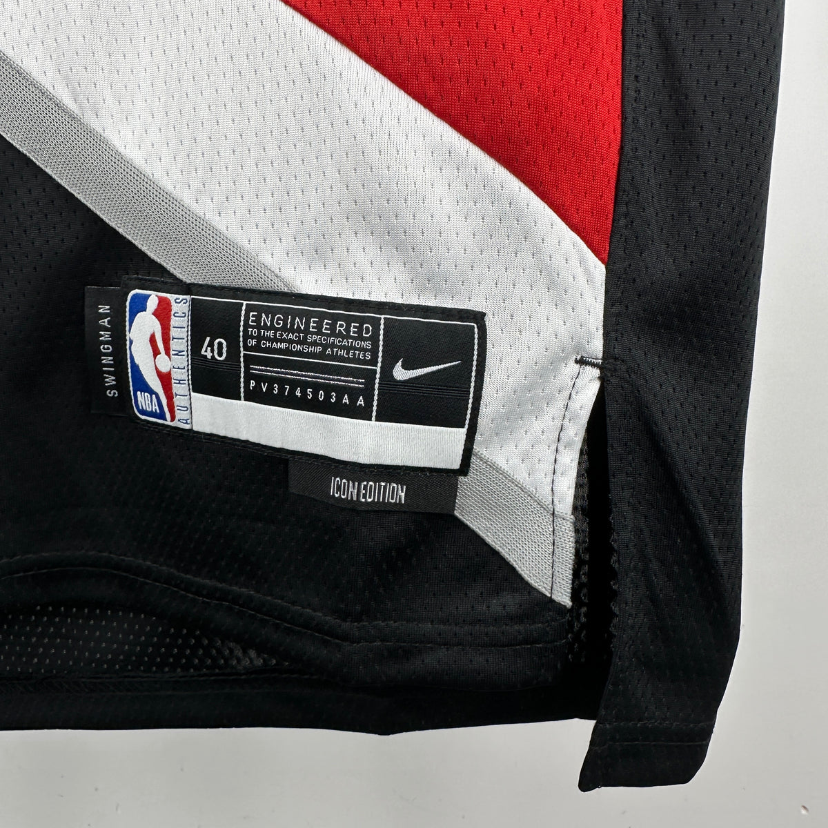 22/23 NBA Trail Blazers Icon Edition - Deni Avdija