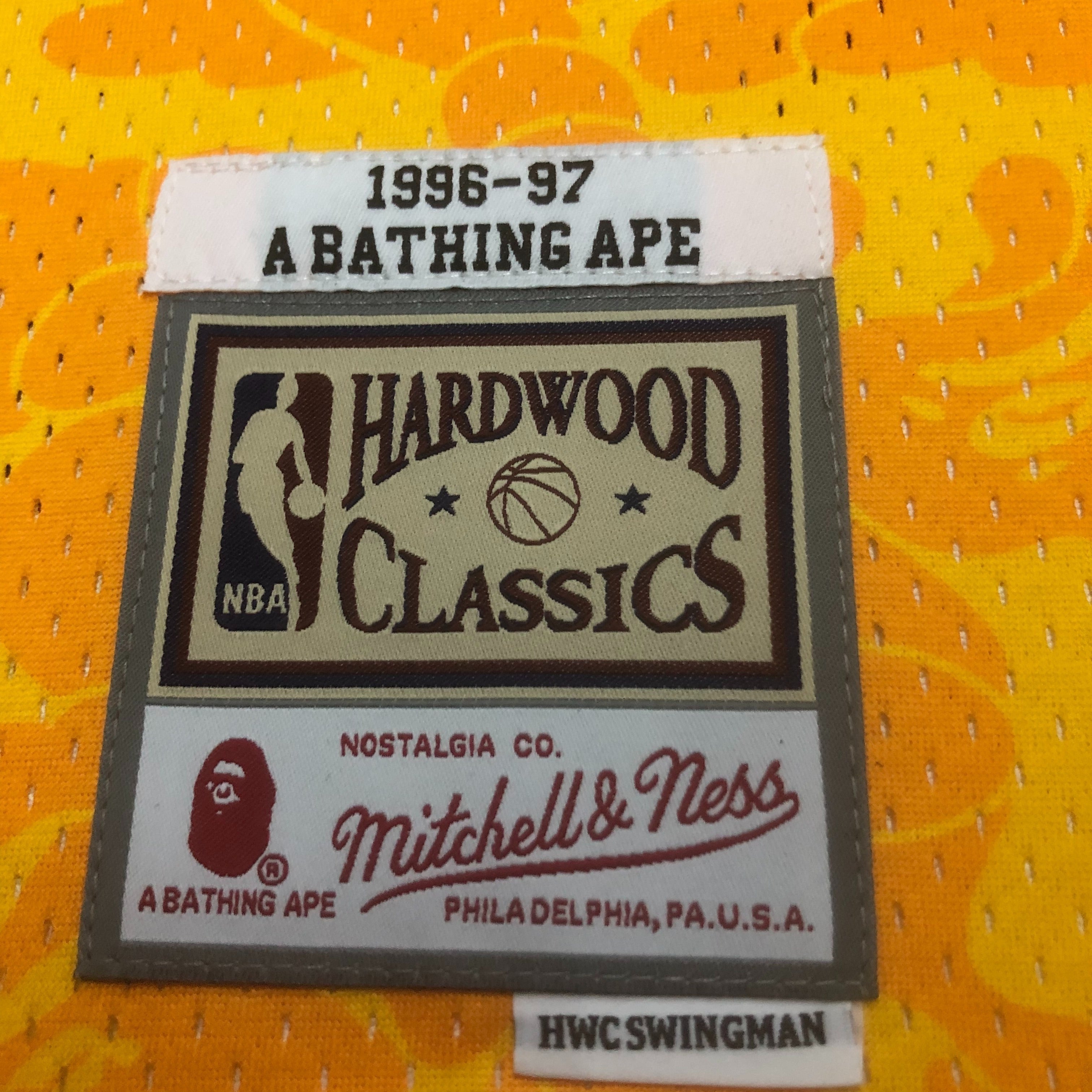 1996/97 NBA Lakers - Mitchell & Ness x BAPE