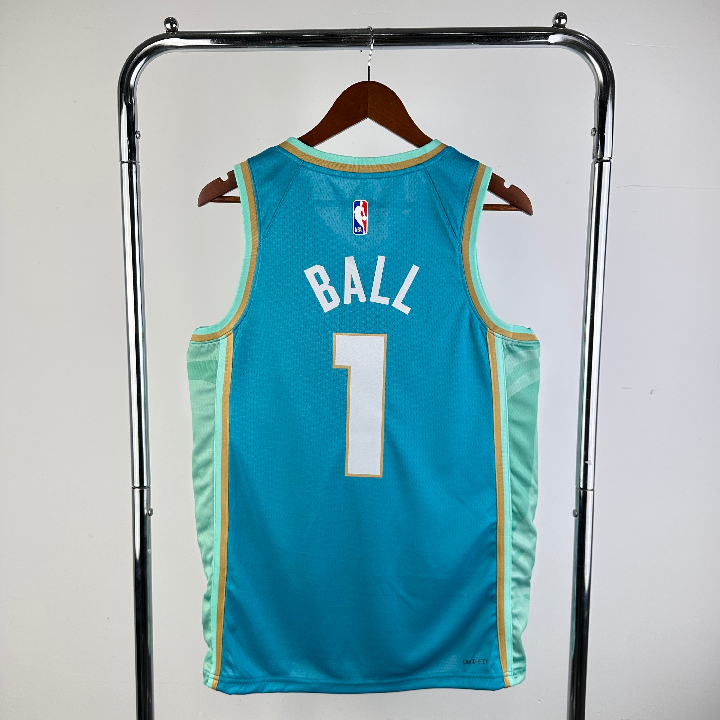 2023/24 NBA Hornets City Edition - Lamelo Ball