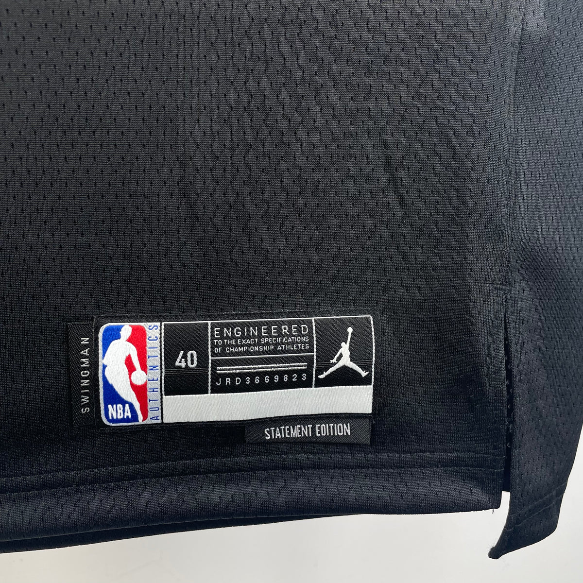 22/23 NBA Rockets Statement Edition - James Harden
