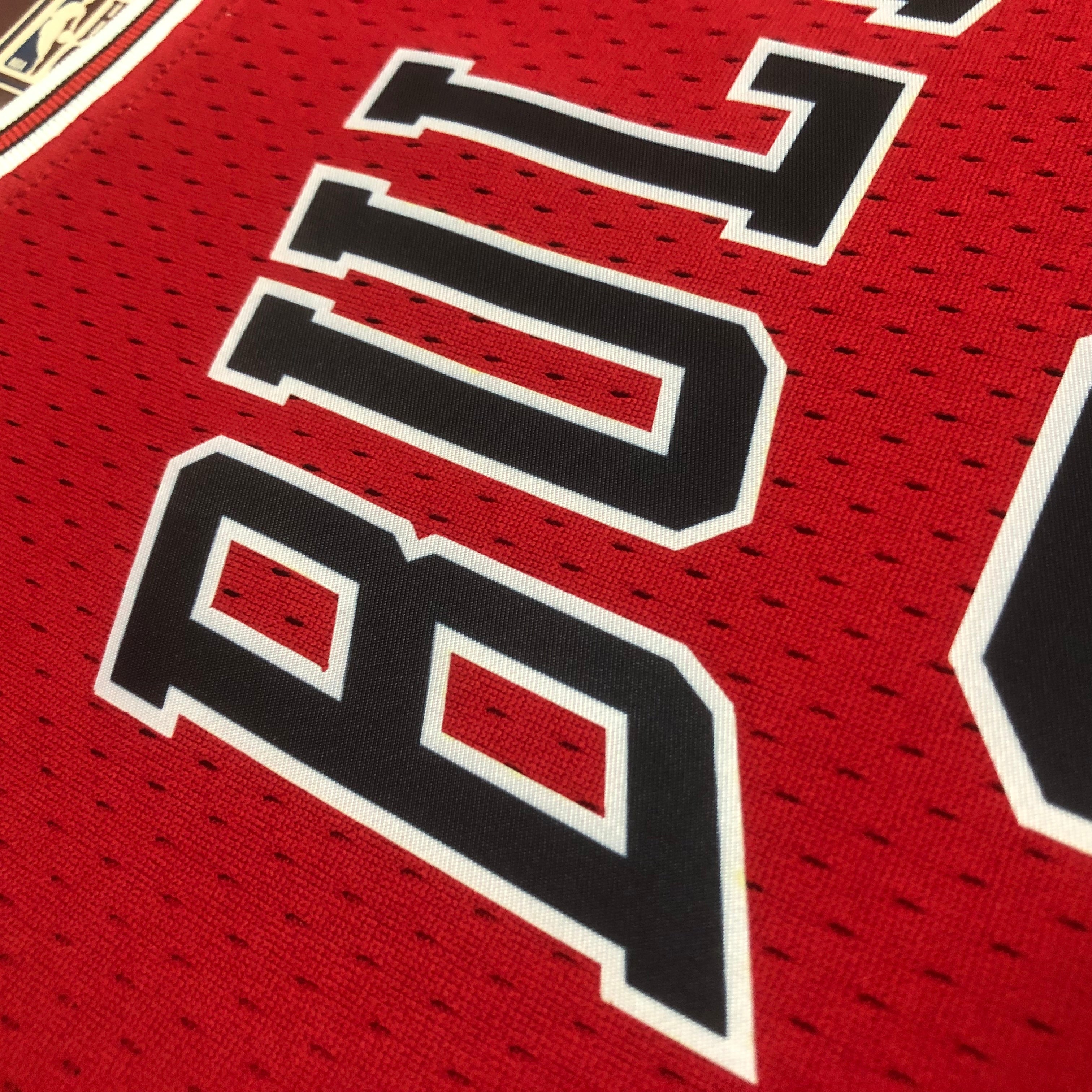 Mujeres | NBA Crop Top Chicago Bulls Mitchell & Ness - Scottie Pippen