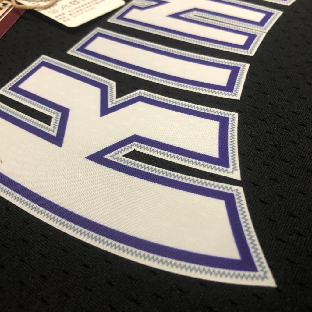 2001/02 NBA Kings Mitchell & Ness - Mike Bibby