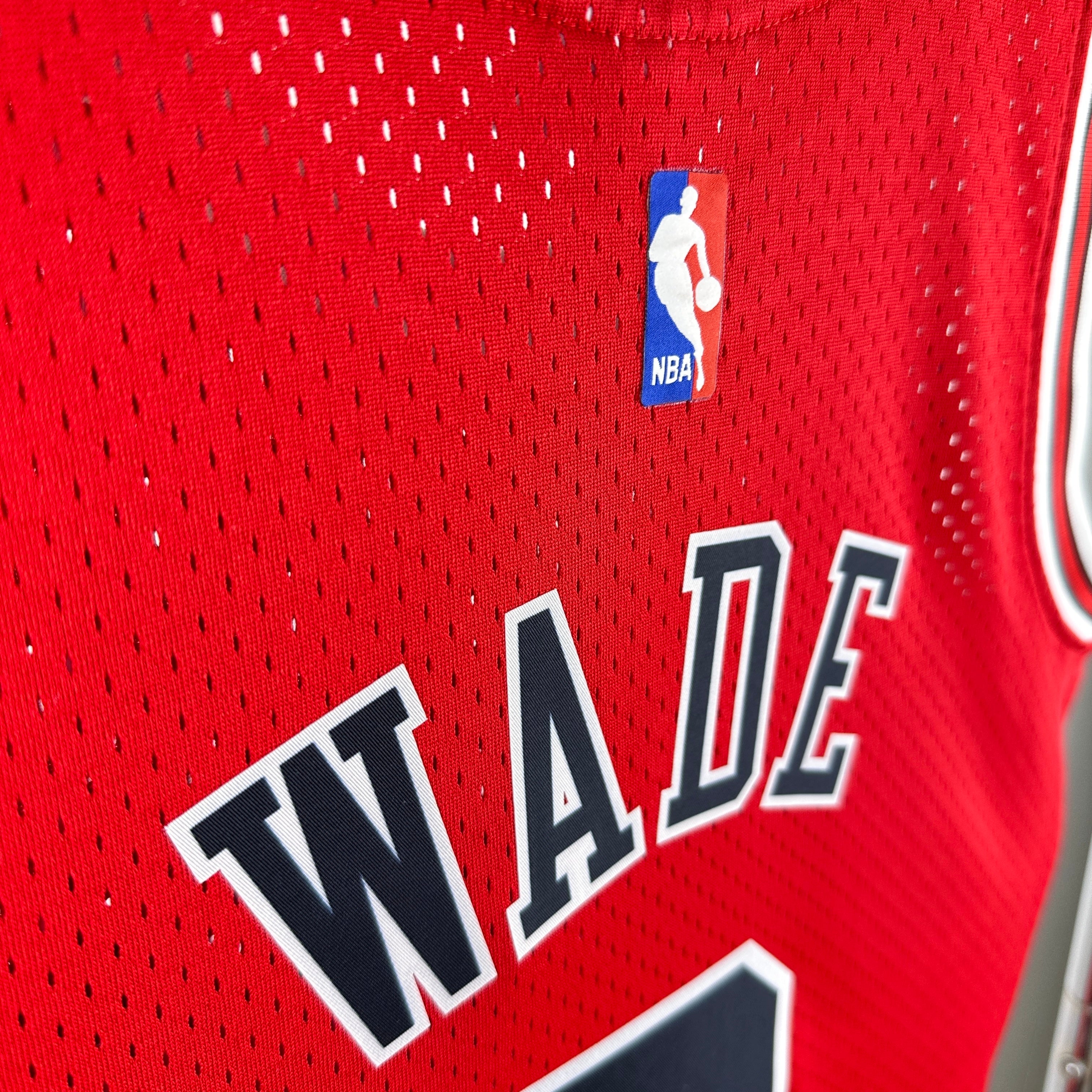 2016/17 NBA Bulls Mitchell & Ness - Dwayne Wade