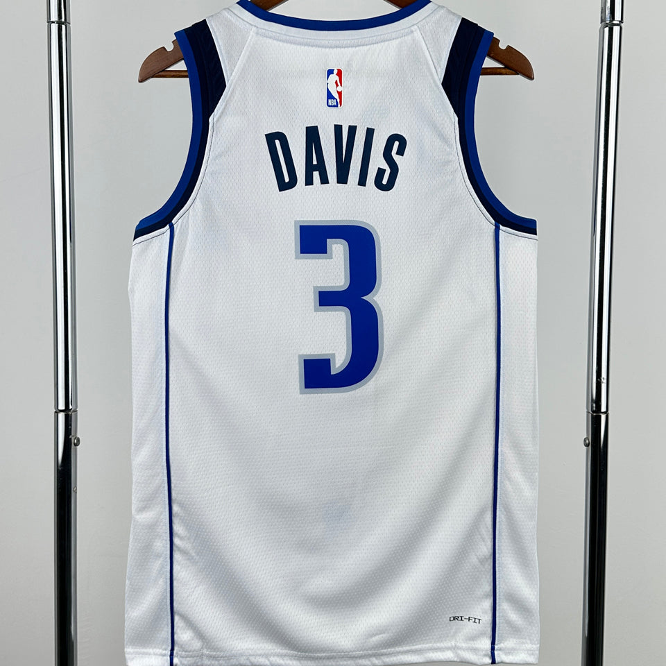 22/23 NBA Mavericks Association Edition - Davis