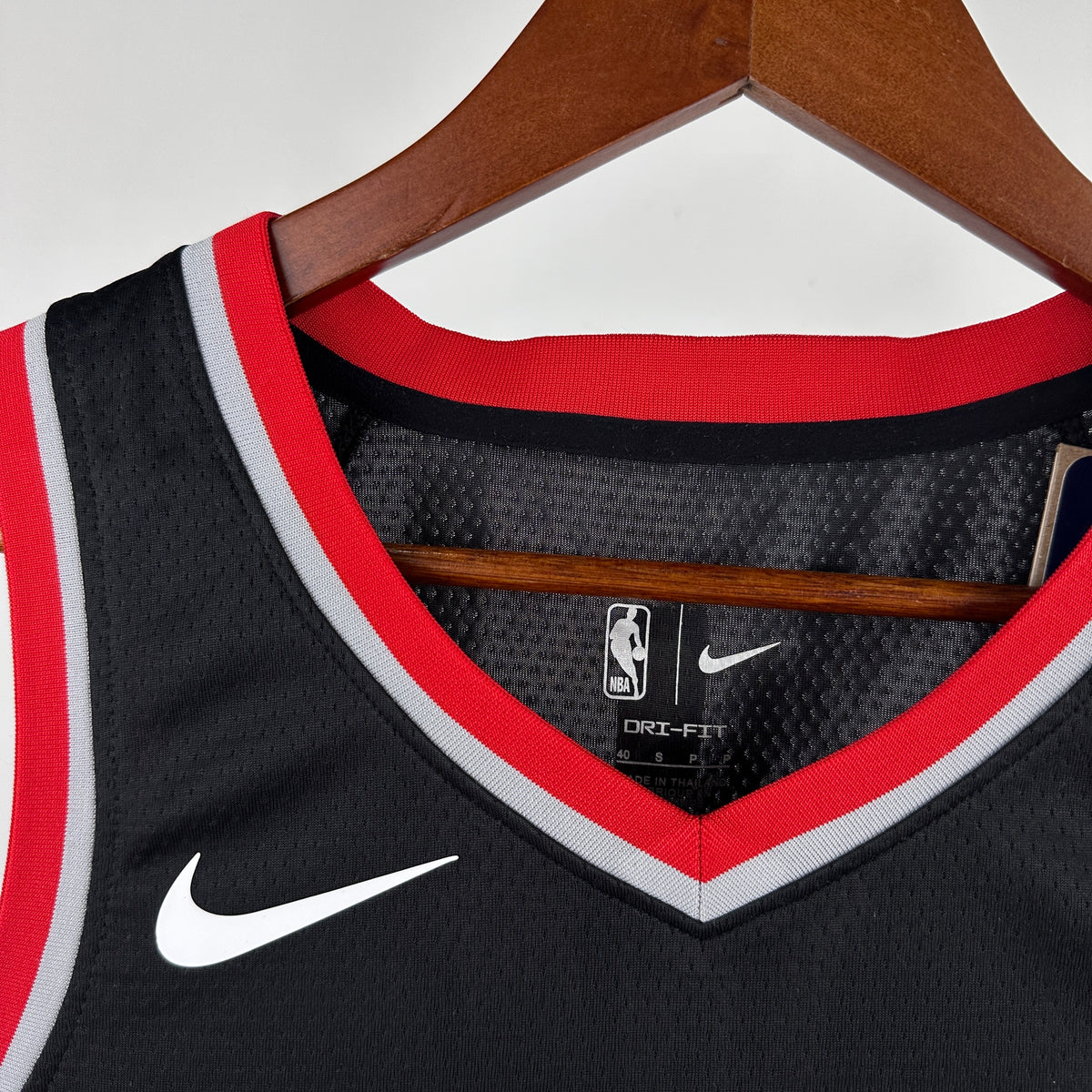 22/23 NBA Trail Blazers Icon Edition - Deni Avdija