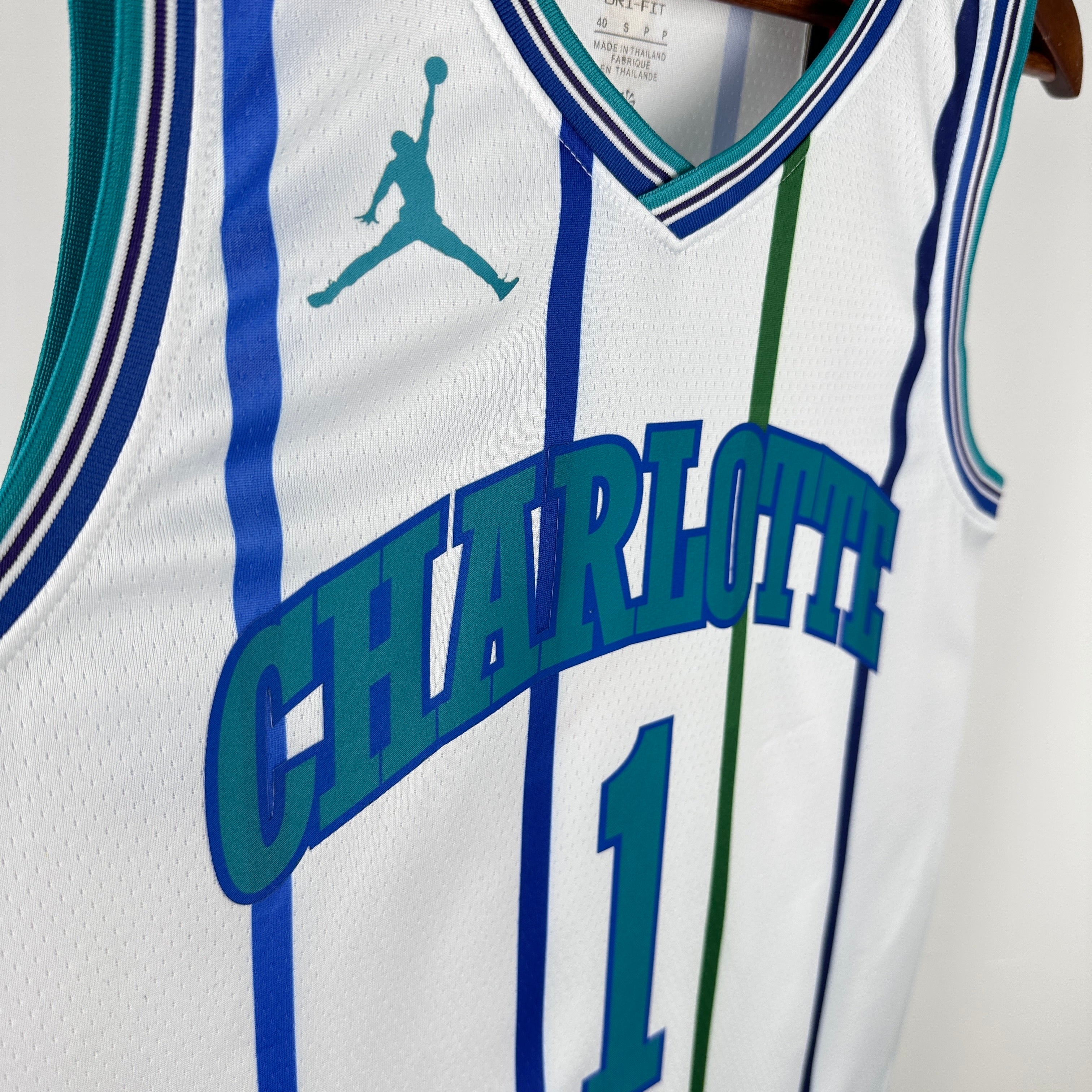 19/20 NBA Hornets Classic Edition - Lamelo Ball