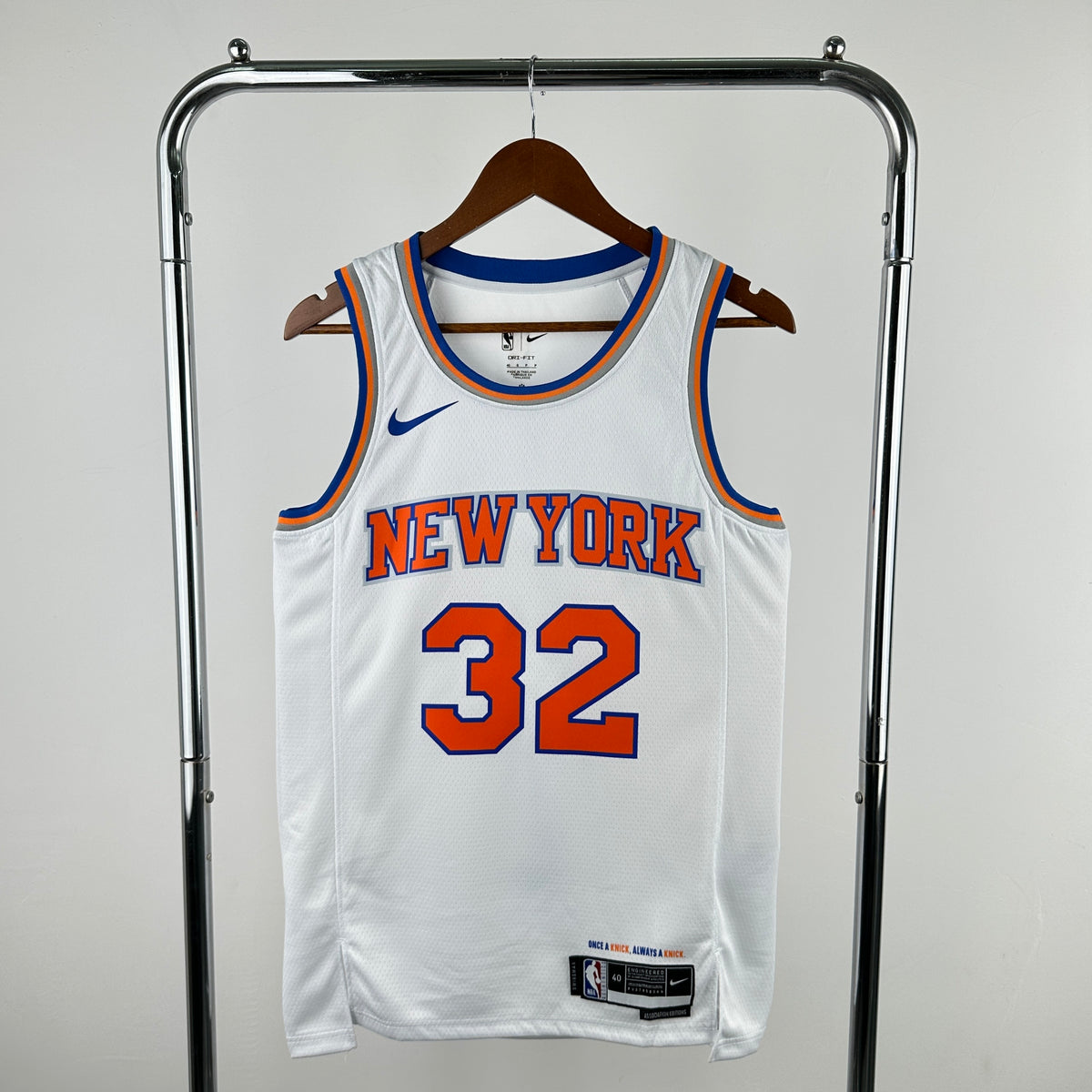 24/25 NBA NY Knicks Association Edition - Towns