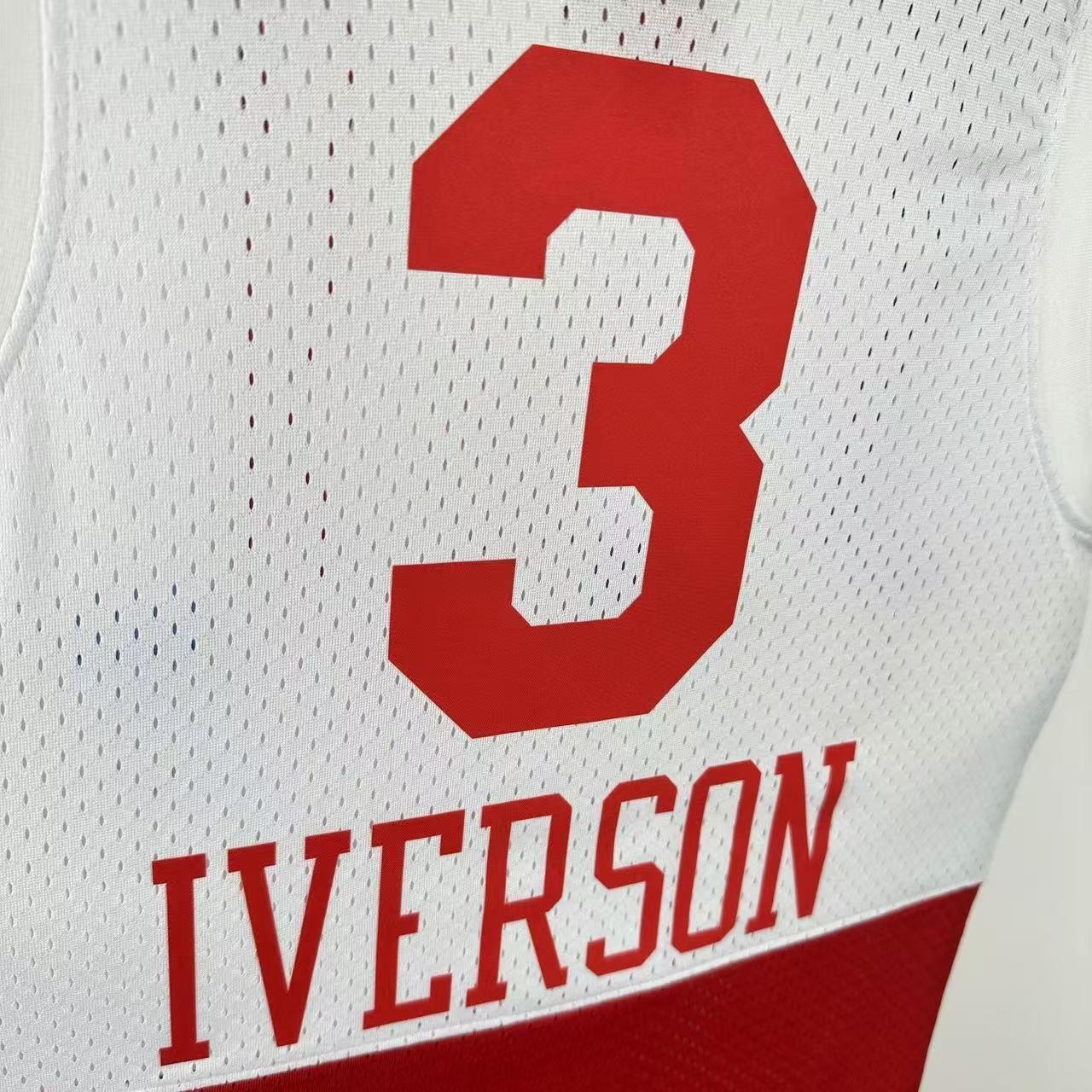2003/04 NBA "Mitchell & Ness" 76ers - Allen Iverson