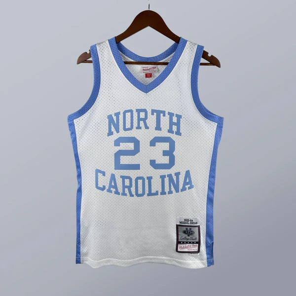 Michael Jordan - North Carolina Jersey - College Vault 1983/84 Swingman
