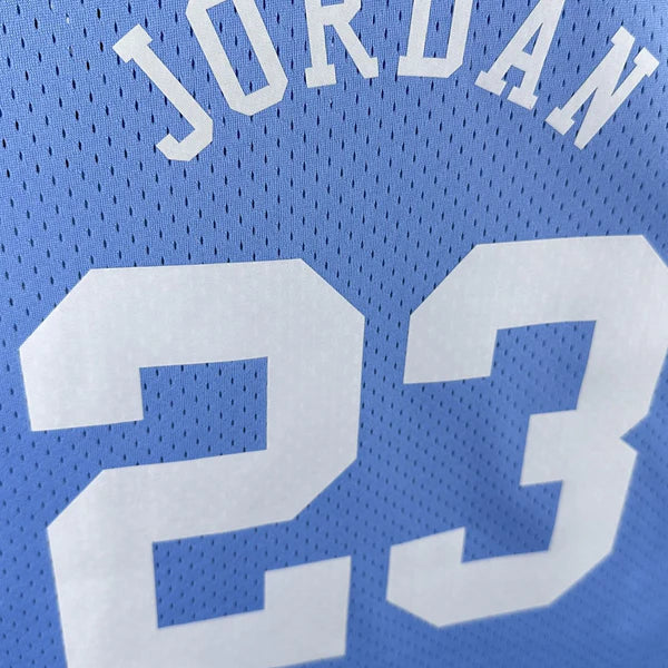 Michael Jordan - North Carolina Jersey - College Vault 1983/84 Swingman